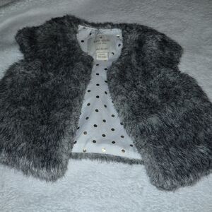kate spade Girls' Gray Faux Fur Vest with Polka Dot Lining Sz. 12M